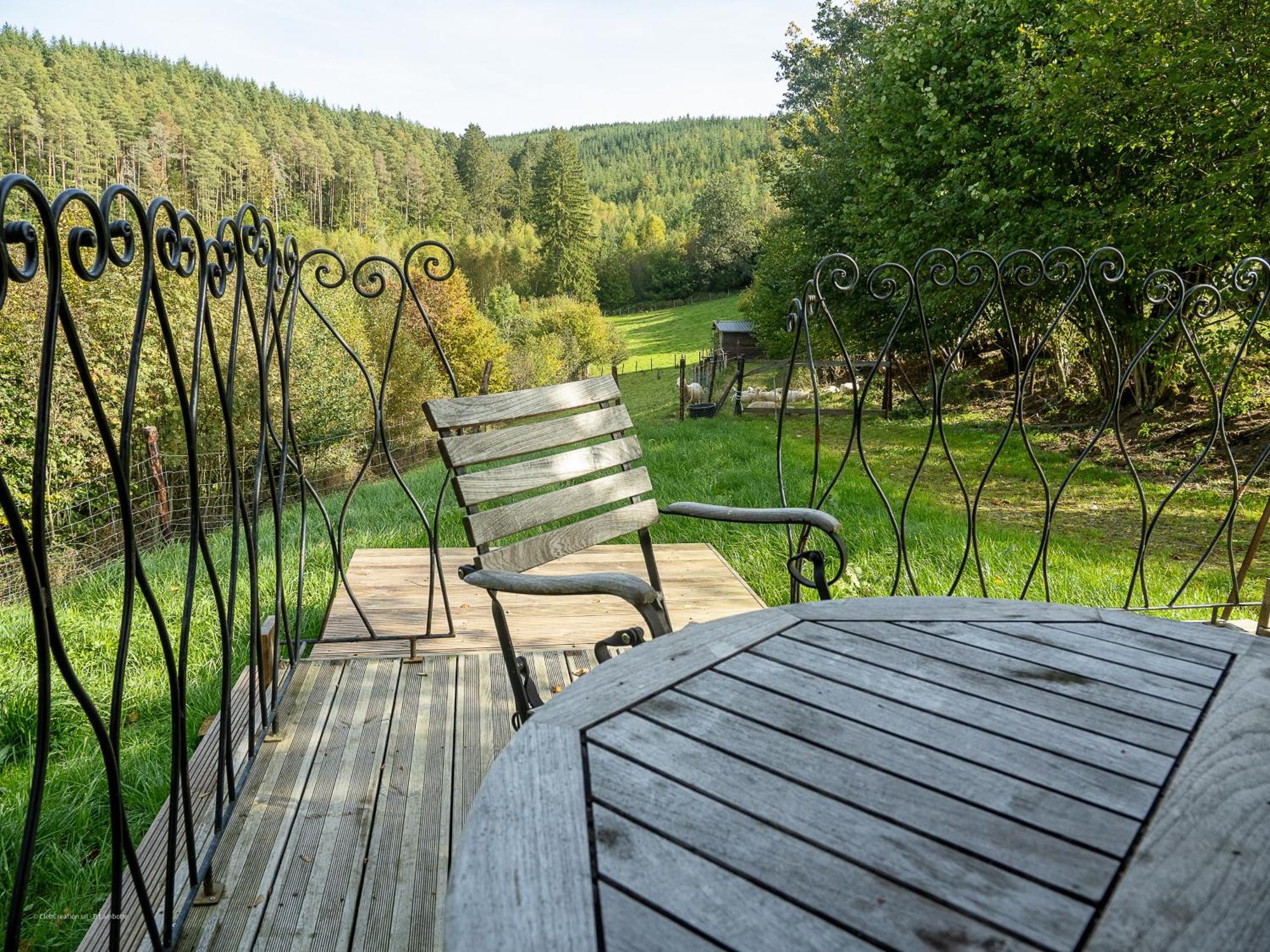 Villa La Tiny House De La Bergerie Lierneux Exterior foto